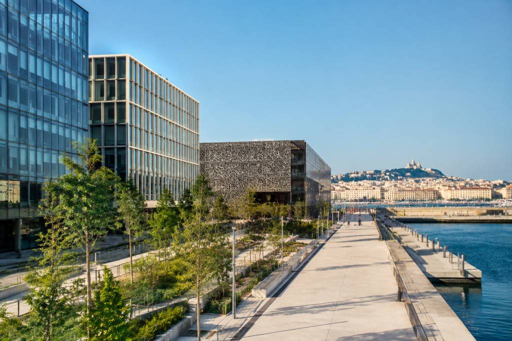 Euroméditerranée : ce que ce quartier d'affaires change concrètement pour Marseille